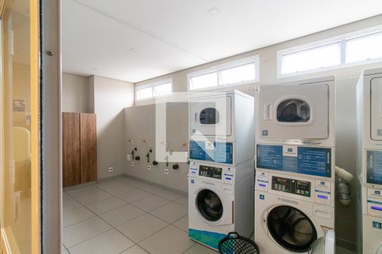 Área comum - Lavanderia de apartamento à venda com 2 quartos, 40m² em Vila Pierina, São Paulo