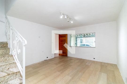 Sala de casa para alugar com 2 quartos, 90m² em Jardim Soraia, São Paulo