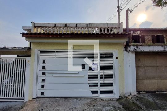 Fachada de casa à venda com 3 quartos, 170m² em Jardim Umarizal, São Paulo