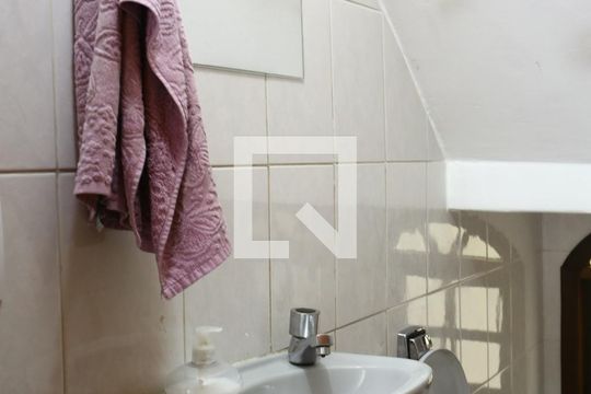Lavabo de casa à venda com 3 quartos, 170m² em Jardim Umarizal, São Paulo