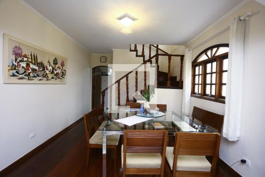 Sala de casa à venda com 3 quartos, 170m² em Jardim Umarizal, São Paulo