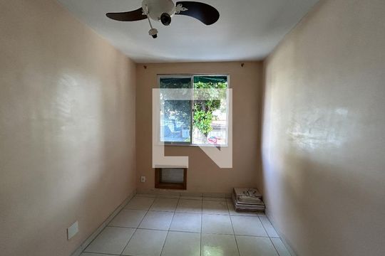 Quarto 2 de apartamento para alugar com 2 quartos, 60m² em Madureira, Rio de Janeiro