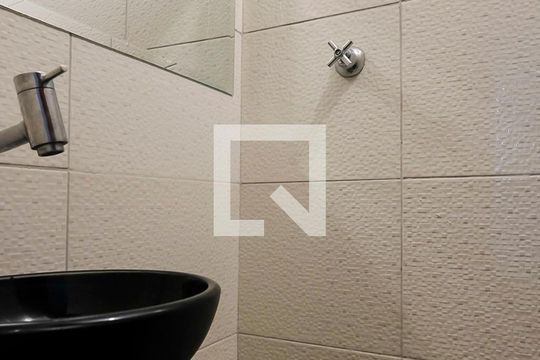 Lavabo de casa à venda com 2 quartos, 65m² em Nova Gerti, São Caetano do Sul