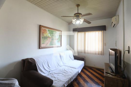 Sala de TV de casa à venda com 2 quartos, 165m² em Marechal Rondon, Canoas