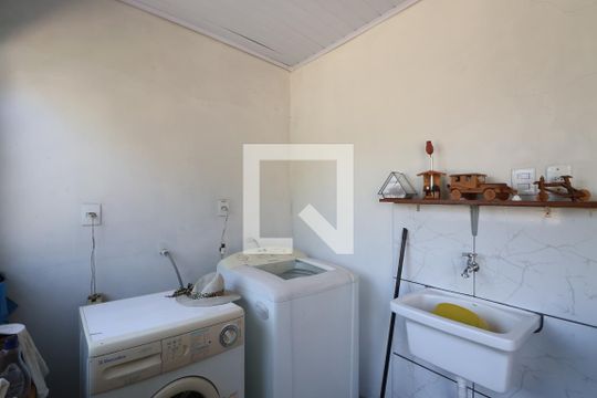 Área de Serviço de casa à venda com 2 quartos, 165m² em Marechal Rondon, Canoas