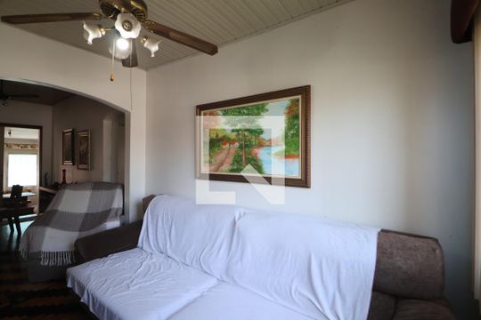 Sala de TV de casa à venda com 2 quartos, 165m² em Marechal Rondon, Canoas