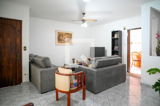 Sala de casa à venda com 4 quartos, 211m² em Sacoma, São Paulo