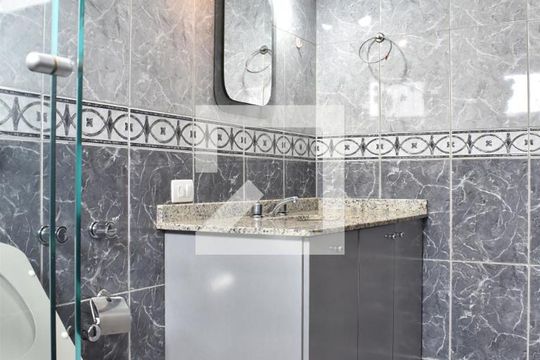 Banheiro da Suíte 2 de casa para alugar com 4 quartos, 400m² em Jardim das Américas, Curitiba