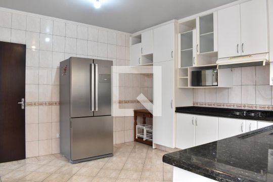 Cozinha de casa para alugar com 4 quartos, 400m² em Jardim das Américas, Curitiba