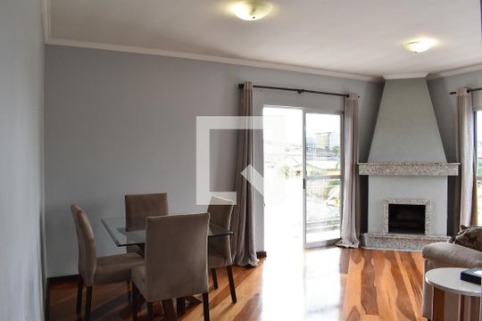 Sala 2 de casa para alugar com 4 quartos, 400m² em Jardim das Américas, Curitiba