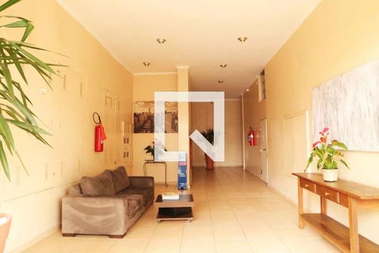 Hall de entrada de apartamento para alugar com 1 quarto, 30m² em Bela Vista, São Paulo