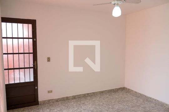 Sala de apartamento para alugar com 2 quartos, 64m² em Aliança, Osasco