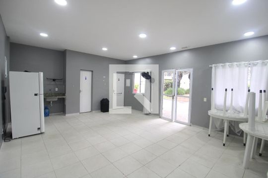 Área Comum de apartamento para alugar com 2 quartos, 52m² em Parque Maria Domitila, São Paulo