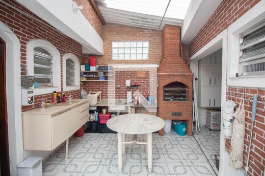 Área gourmet de casa à venda com 3 quartos, 141m² em Vila Nelson, São Paulo