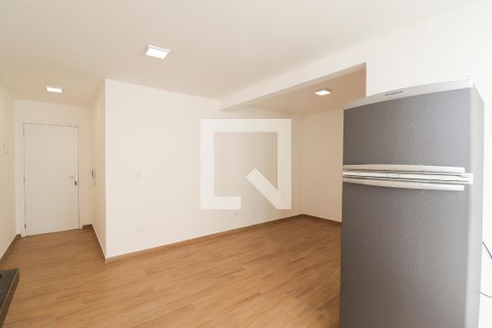 Studio de kitnet/studio para alugar com 0 quarto, 31m² em Santana, São Paulo