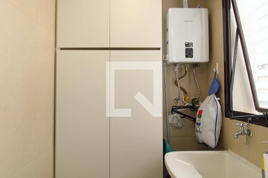 Área de Serviço de apartamento à venda com 2 quartos, 80m² em Vila Olímpia, São Paulo