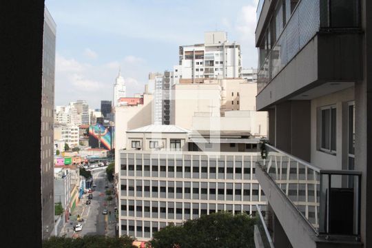 Vista de kitnet/studio para alugar com 1 quarto, 35m² em Centro Histórico de São Paulo, São Paulo