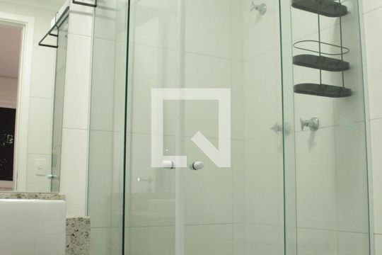 Banheiro de kitnet/studio para alugar com 1 quarto, 35m² em Centro Histórico de São Paulo, São Paulo