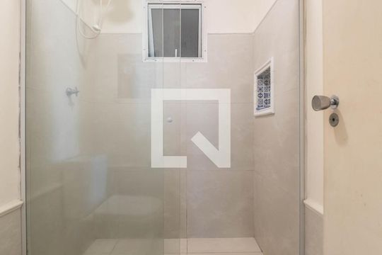 Banheiro de apartamento à venda com 1 quarto, 41m² em Mirandópolis, São Paulo