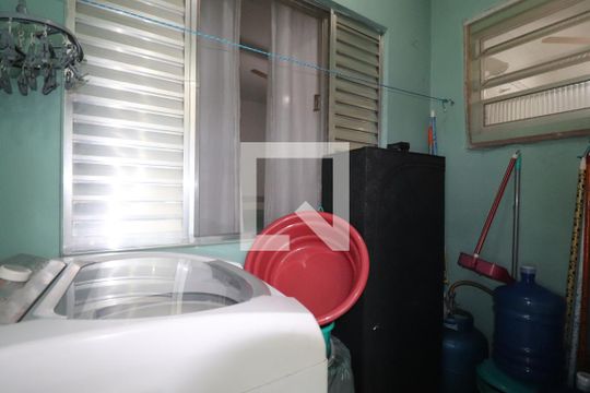 Casa 3 - Área de Serviço de casa à venda com 4 quartos, 240m² em Vila Camilópolis, Santo André