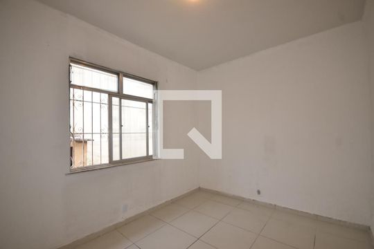 Quarto 1 de apartamento para alugar com 2 quartos, 90m² em Cascadura, Rio de Janeiro