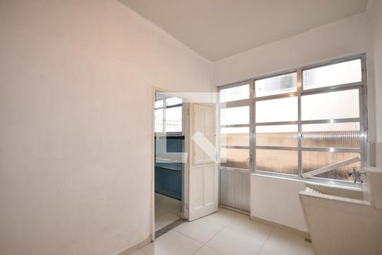 Área de Serviço de apartamento para alugar com 2 quartos, 90m² em Cascadura, Rio de Janeiro