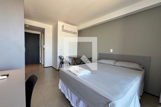Studio de kitnet/studio à venda com 1 quarto, 25m² em Indianópolis, São Paulo