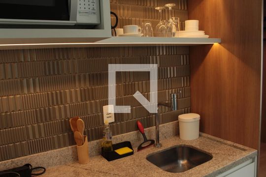 Cozinha de kitnet/studio para alugar com 1 quarto, 33m² em Centro Histórico de São Paulo, São Paulo