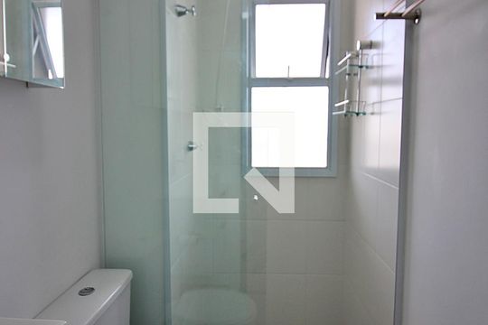 Banheiro Social de apartamento para alugar com 2 quartos, 56m² em Baeta Neves, São Bernardo do Campo