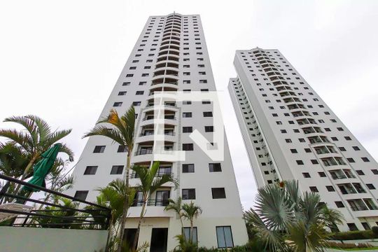 Fachada de apartamento para alugar com 3 quartos, 65m² em Vila Augusta, Guarulhos