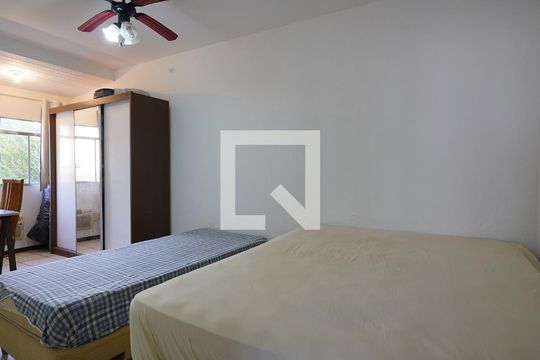 Quarto 3 de casa para alugar com 4 quartos, 210m² em Rio Tavares, Florianópolis