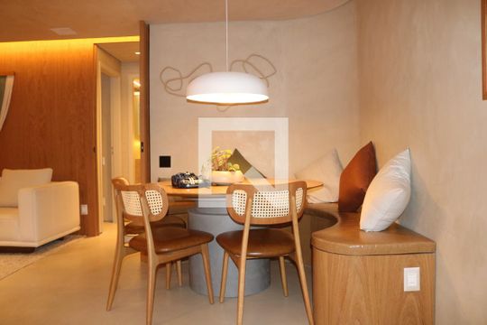 Sala/Cozinha de apartamento para alugar com 2 quartos, 79m² em Alto de Pinheiros, São Paulo