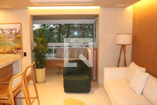 Sala/Cozinha de apartamento para alugar com 2 quartos, 79m² em Alto de Pinheiros, São Paulo