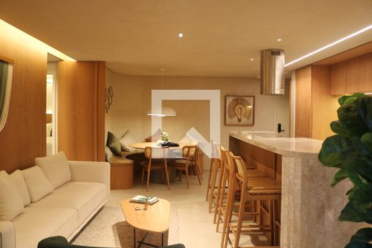 Sala/Cozinha de apartamento para alugar com 2 quartos, 79m² em Alto de Pinheiros, São Paulo
