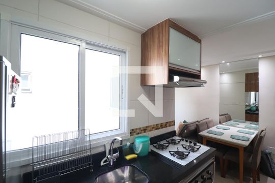 Cozinha de apartamento para alugar com 2 quartos, 76m² em Jardim Jamaica, Santo André