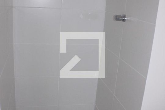 Banheiro de apartamento para alugar com 2 quartos, 32m² em Vila Maria, Guarulhos