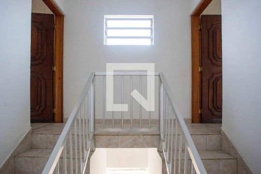 Área comum de casa para alugar com 1 quarto, 47m² em Taboão, Diadema