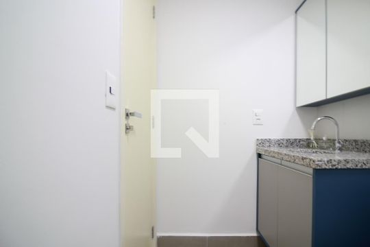 Banheiro de apartamento para alugar com 1 quarto, 24m² em Vila Cordeiro, São Paulo