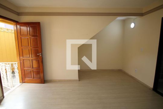 Sala de apartamento à venda com 2 quartos, 50m² em Vaz Lobo, Rio de Janeiro