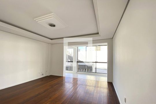 Kitnet/Studio para alugar com 1 quarto, 45m² em Feitoria, São Leopoldo