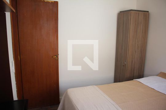 Quarto 1 de apartamento para alugar com 3 quartos, 70m² em Diamante, Belo Horizonte