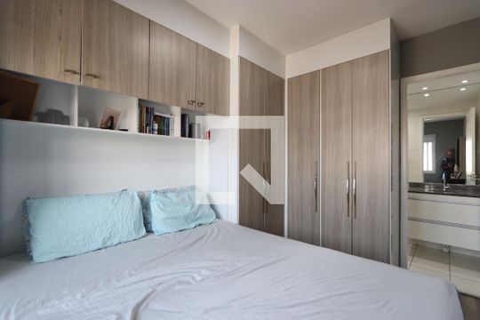 Suíte de apartamento à venda com 2 quartos, 48m² em Vila California, São Paulo