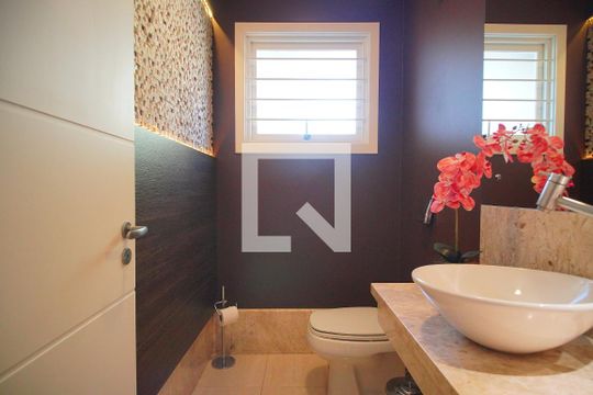 Lavabo de casa à venda com 3 quartos, 295m² em Primavera, Novo Hamburgo