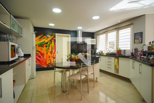 Cozinha de casa à venda com 3 quartos, 295m² em Primavera, Novo Hamburgo