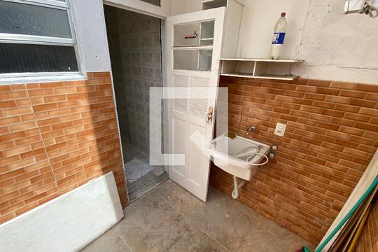 Área de Serviço de apartamento para alugar com 3 quartos, 73m² em Todos Os Santos, Rio de Janeiro