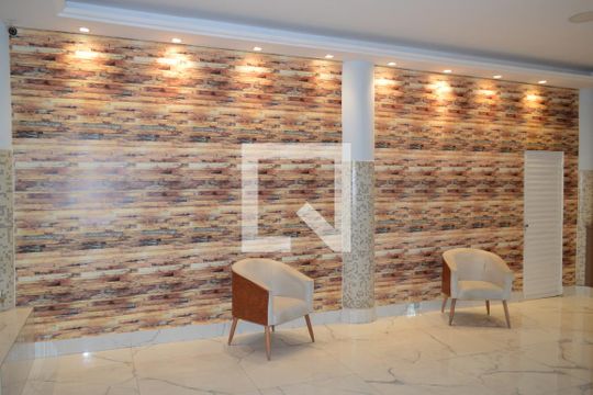 Hall de kitnet/studio para alugar com 1 quarto, 28m² em Liberdade, São Paulo
