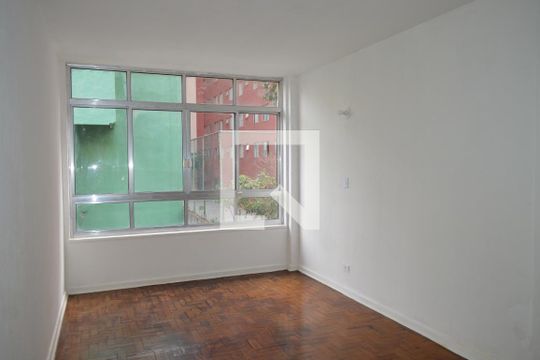 Studio de kitnet/studio para alugar com 1 quarto, 28m² em Liberdade, São Paulo
