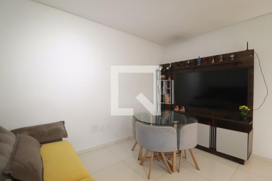 Sala de apartamento à venda com 2 quartos, 50m² em Vila Apiai, Santo André