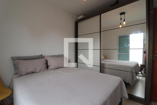 Quarto 1 de apartamento à venda com 2 quartos, 50m² em Vila Apiai, Santo André