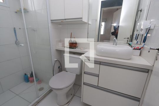 Banheiro de apartamento à venda com 2 quartos, 45m² em Sítio da Figueira, São Paulo